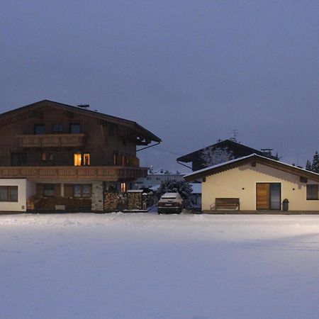 Haus Jochler Διαμέρισμα Ried im Zillertal Εξωτερικό φωτογραφία